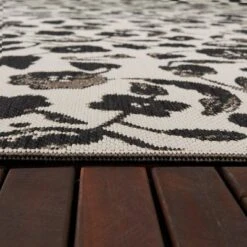 Floral Outdoor Rug Black - Opalhouse™ -Opalhouse Furniture Sales Store GUEST 2794d941 44a7 42ac 82ac 0ab33b9558f1